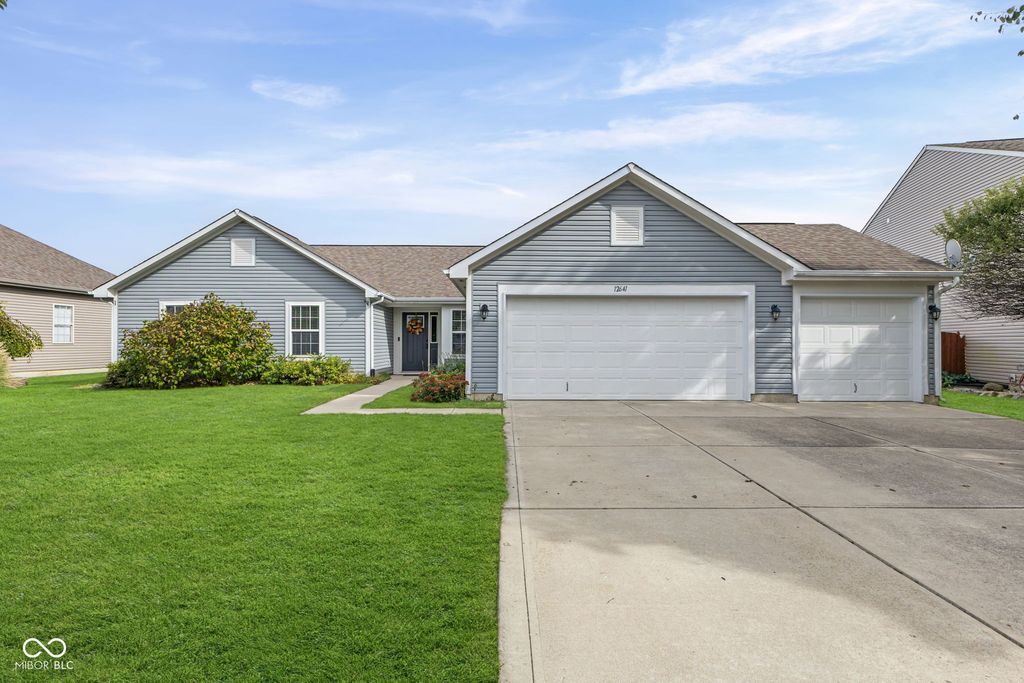 12641 Chiefs Court, Fishers, IN 46037