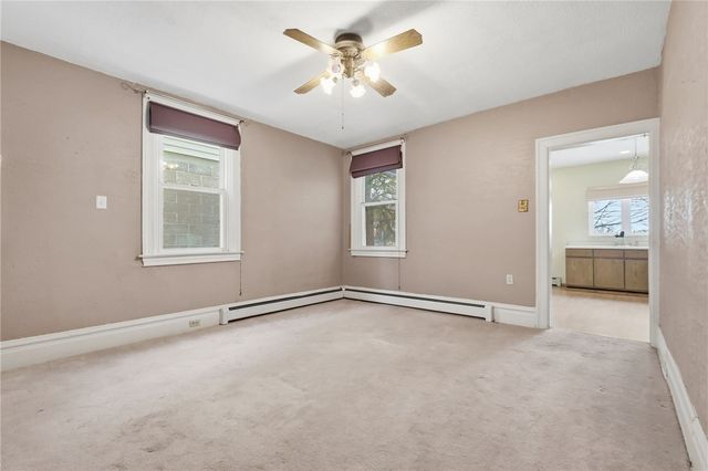 373 Copperfield Ave, Carrick, PA 15210