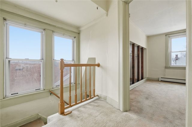 373 Copperfield Ave, Carrick, PA 15210