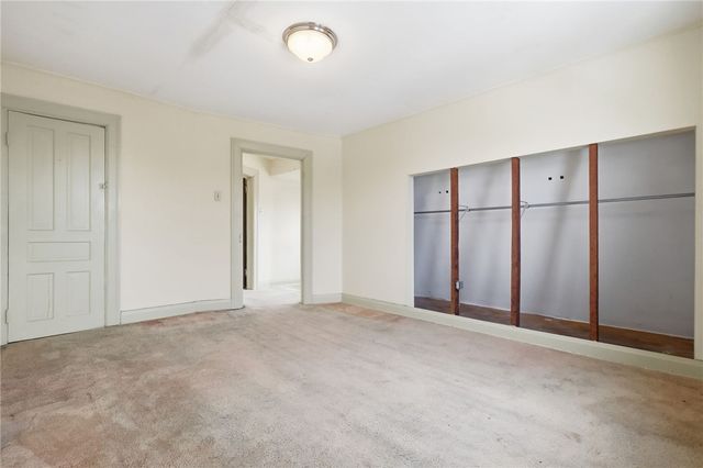 373 Copperfield Ave, Carrick, PA 15210