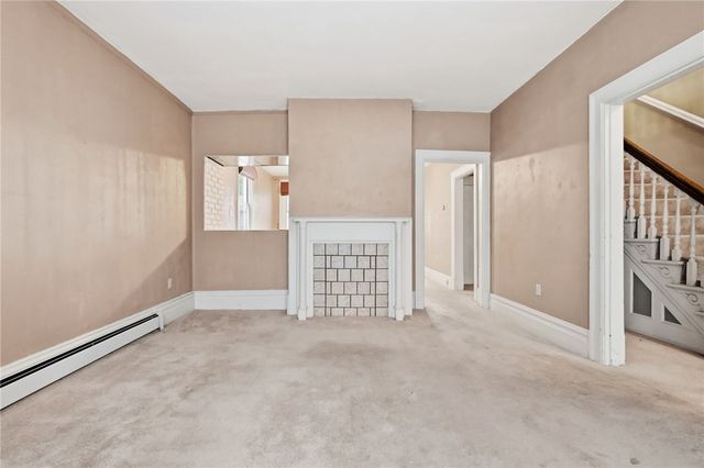 373 Copperfield Ave, Carrick, PA 15210