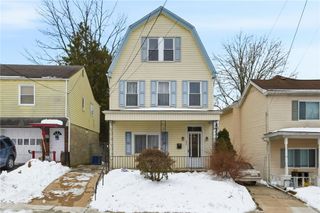 373 Copperfield Ave, Carrick, PA 15210
