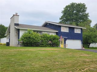 12 Riverview Drive, Fulton, NY 13069