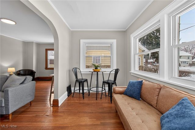 942 11th Street NE, Massillon, OH 44646