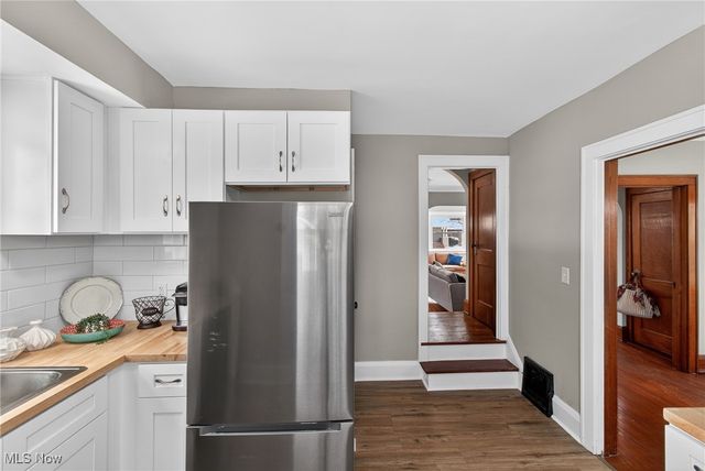 942 11th Street NE, Massillon, OH 44646