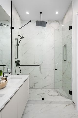 2651 W Augusta Boulevard 3, Chicago, IL 60622