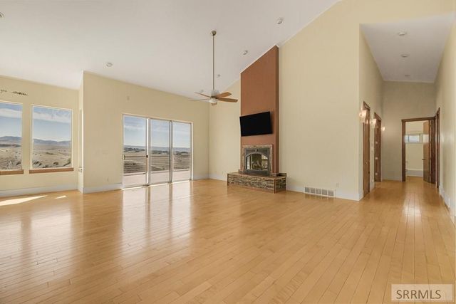 5032 Powerhouse Drive, Idaho Falls, ID 83406