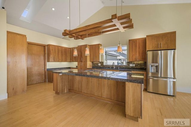 5032 Powerhouse Drive, Idaho Falls, ID 83406