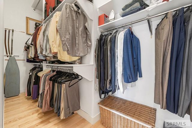 5032 Powerhouse Drive, Idaho Falls, ID 83406