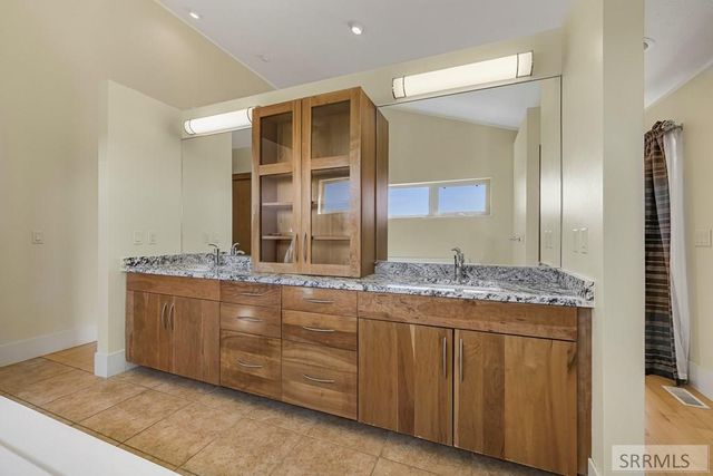 5032 Powerhouse Drive, Idaho Falls, ID 83406