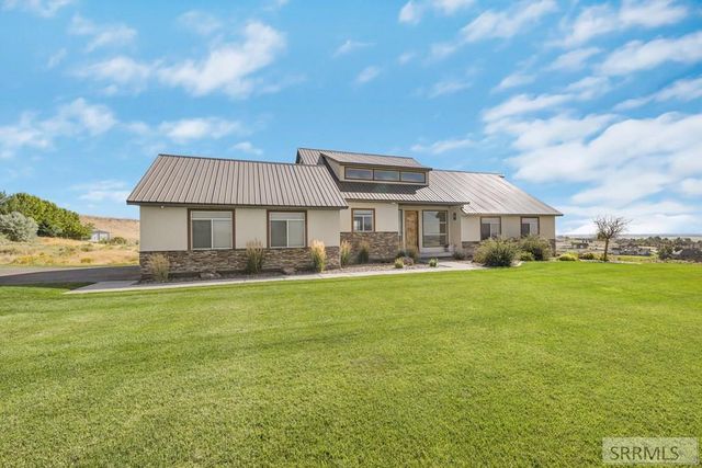 5032 Powerhouse Drive, Idaho Falls, ID 83406