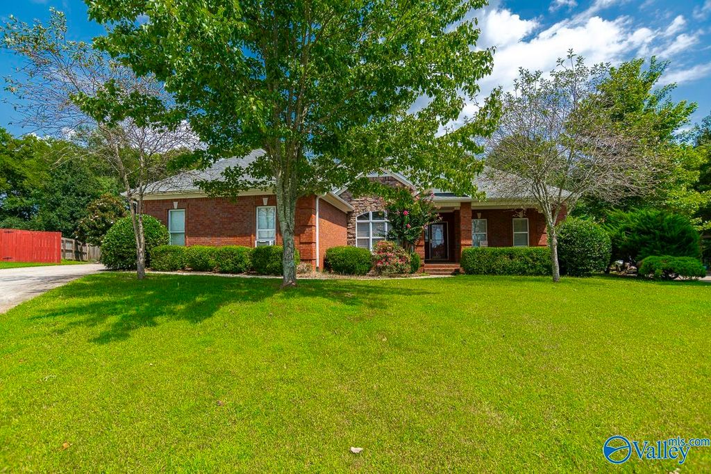 25092 Krista Circle, Athens, AL 35613