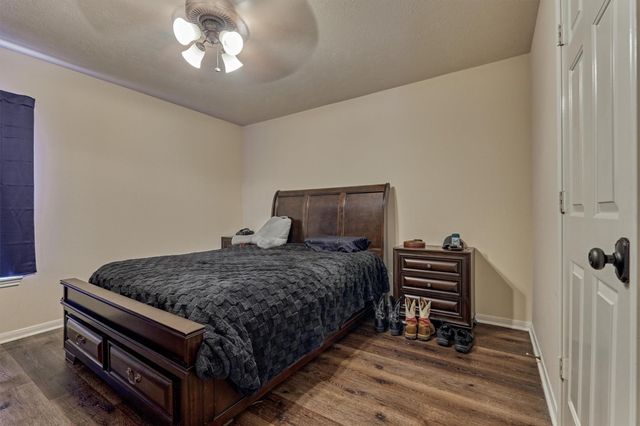 6327 Holden Mills Drive, Spring, TX 77389