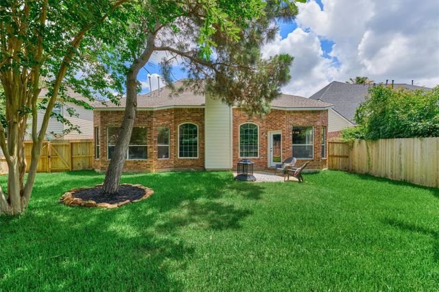 6327 Holden Mills Drive, Spring, TX 77389