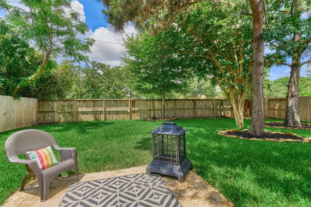 6327 Holden Mills Drive, Spring, TX 77389