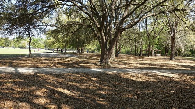 4910 NW 39TH TERRACE NW, Gainesville, FL 32606