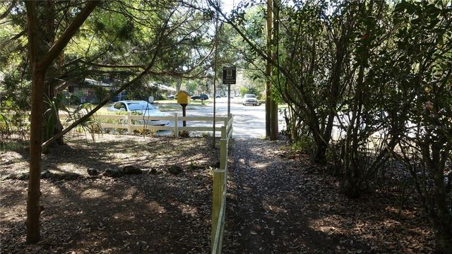 4910 NW 39TH TERRACE NW, Gainesville, FL 32606