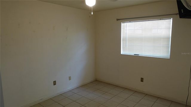 4910 NW 39TH TERRACE NW, Gainesville, FL 32606