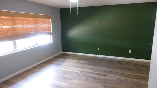 4910 NW 39TH TERRACE NW, Gainesville, FL 32606