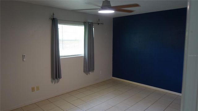 4910 NW 39TH TERRACE NW, Gainesville, FL 32606