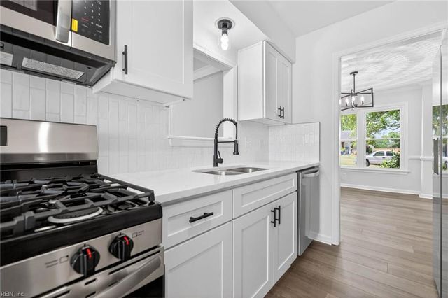 1220 Renoir CT, Virginia Beach, VA 23454