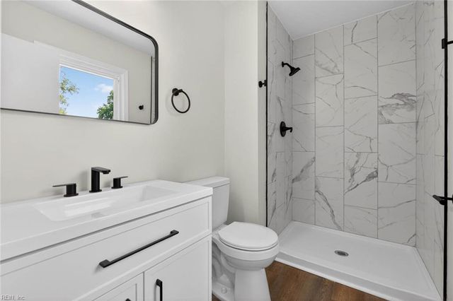 1220 Renoir CT, Virginia Beach, VA 23454