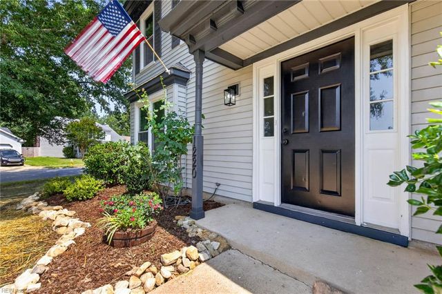 1220 Renoir CT, Virginia Beach, VA 23454
