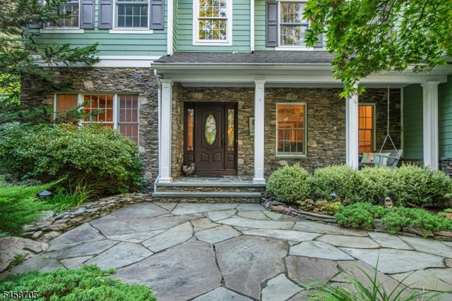 50 Gormley Ln, Kinnelon Boro, NJ 07405