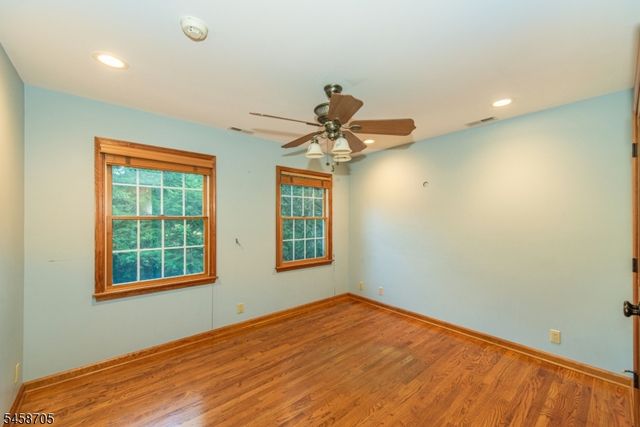 50 Gormley Ln, Kinnelon Boro, NJ 07405