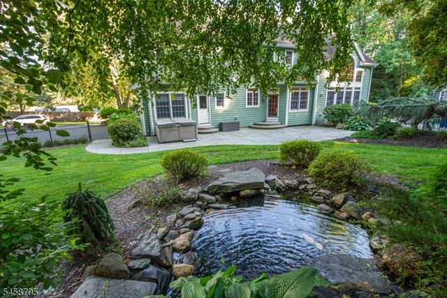 50 Gormley Ln, Kinnelon Boro, NJ 07405