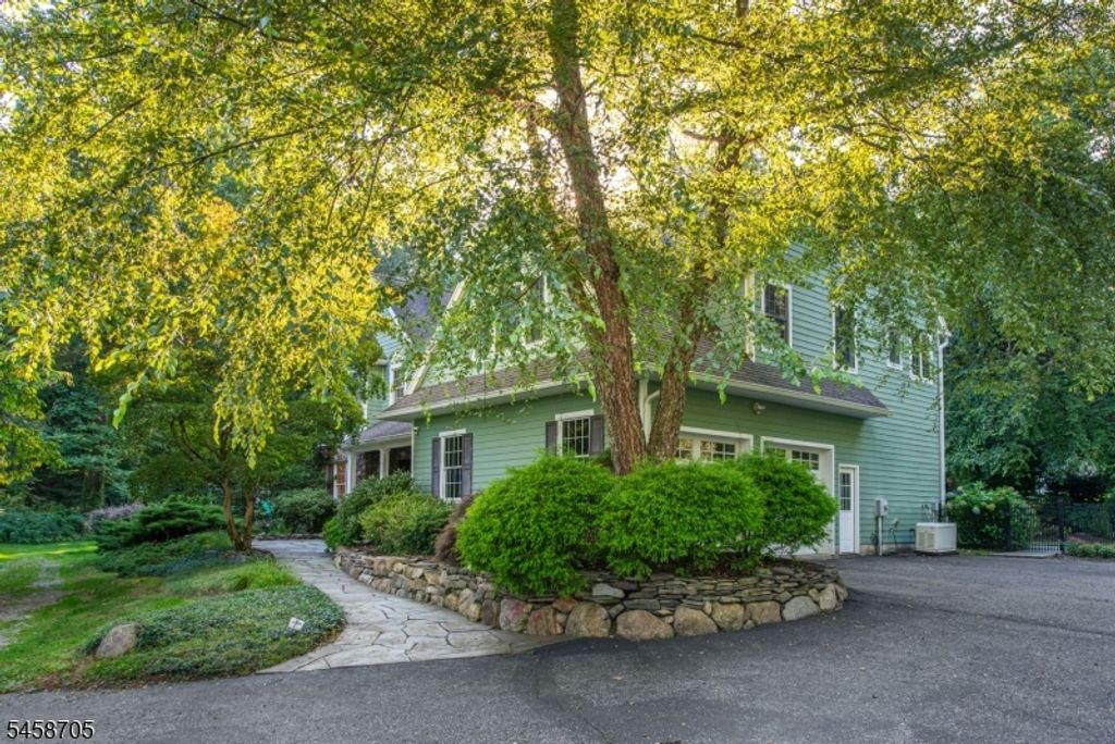 50 Gormley Ln, Kinnelon Boro, NJ 07405 — photo 3