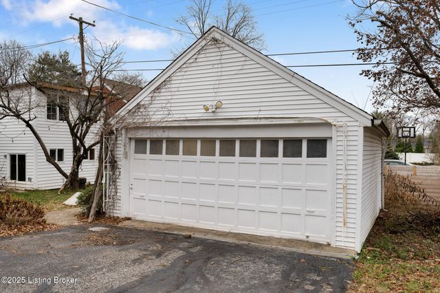 2310 Manchester Rd, Louisville, KY 40205