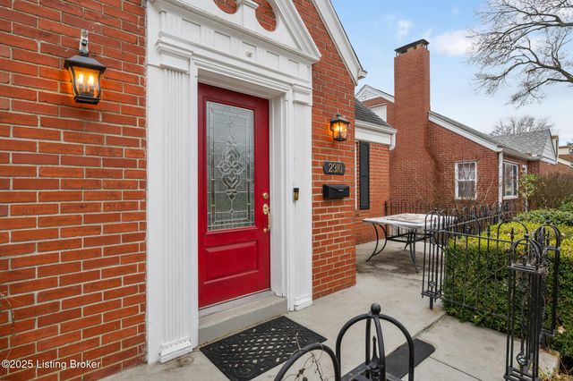 2310 Manchester Rd, Louisville, KY 40205