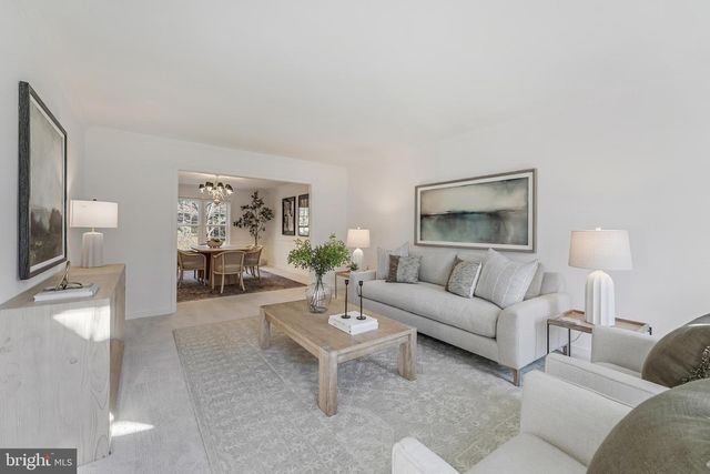 10332 DUNN MEADOW RD, Vienna, VA 22182