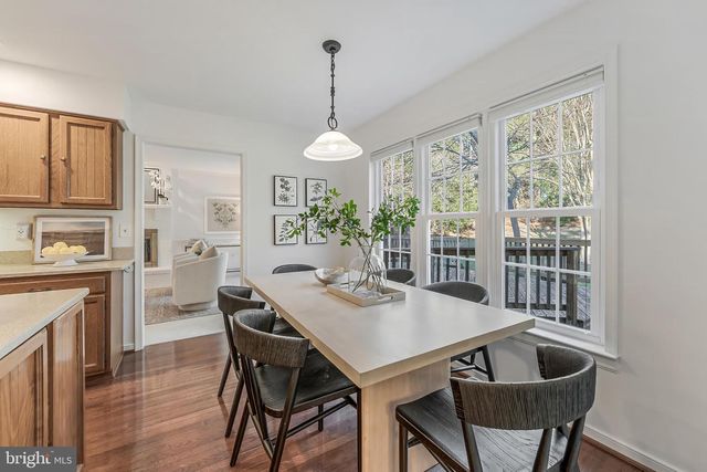 10332 DUNN MEADOW RD, Vienna, VA 22182