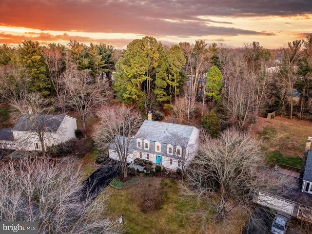 10332 DUNN MEADOW RD, Vienna, VA 22182