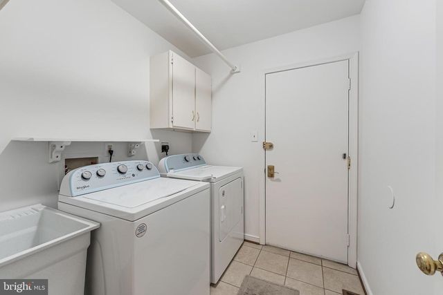 10332 DUNN MEADOW RD, Vienna, VA 22182