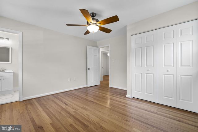 7530 FAIRWOOD LN, Falls Church, VA 22046