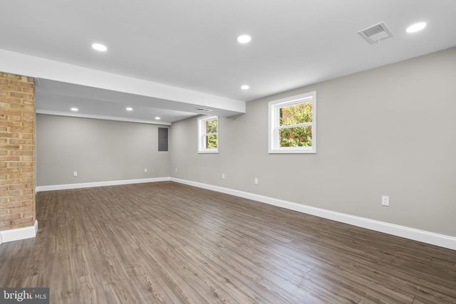 7530 FAIRWOOD LN, Falls Church, VA 22046