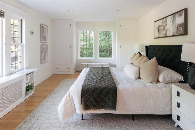 1643 Washington St, Newton, MA 02465