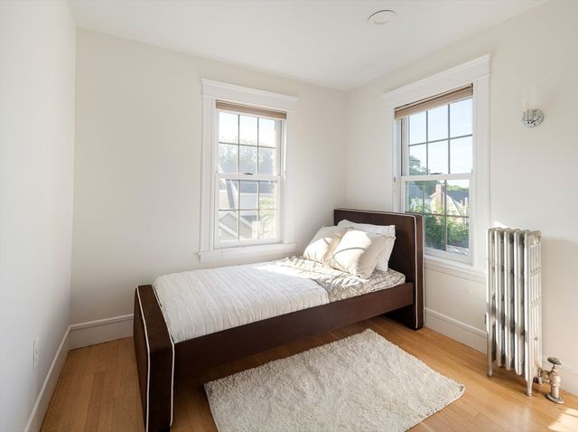 1643 Washington St, Newton, MA 02465