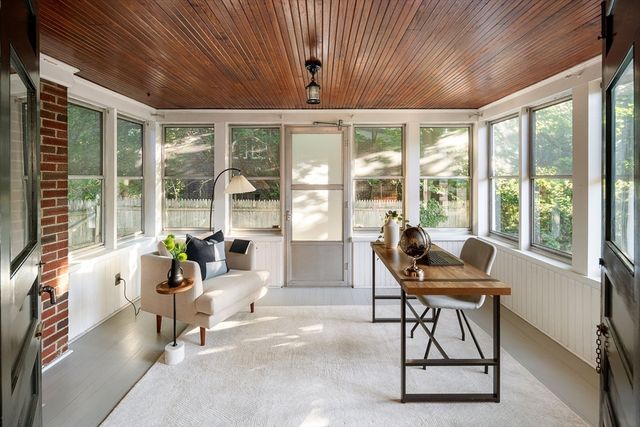 1643 Washington St, Newton, MA 02465