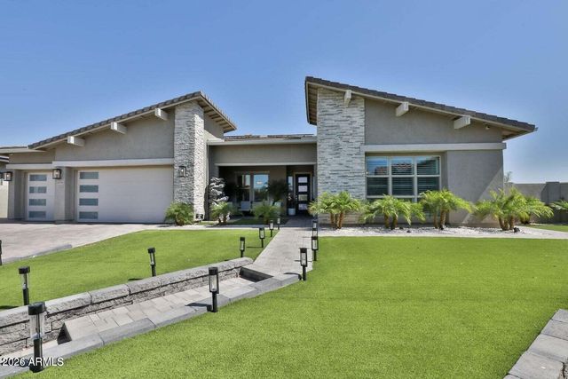 13730 W BLOOMINGTON Street, Litchfield Park, AZ 85340