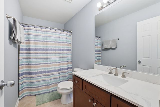 1814 Candlelight Circle, Montgomery, IL 60538