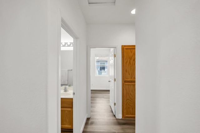 5912 CADDINGTON Way, Sacramento, CA 95835