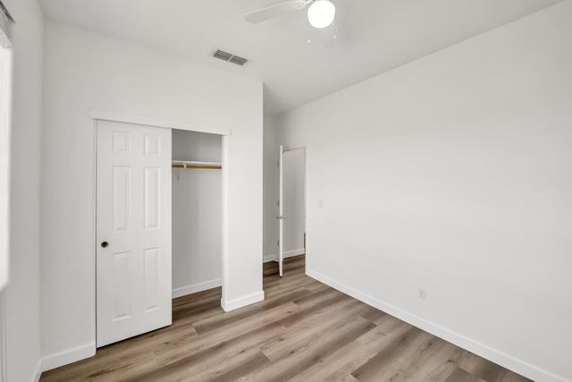 5912 CADDINGTON Way, Sacramento, CA 95835