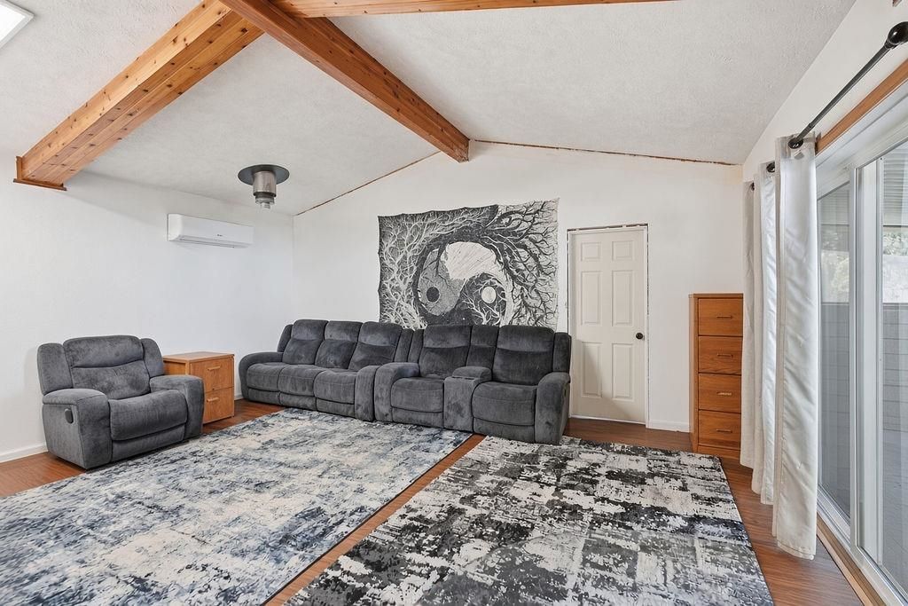 1007 S Walnut Rd, Spokane Valley, WA 99206 photo 4