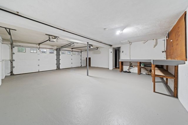 5 Ivanhoe Dr., Lynnfield, MA 01940