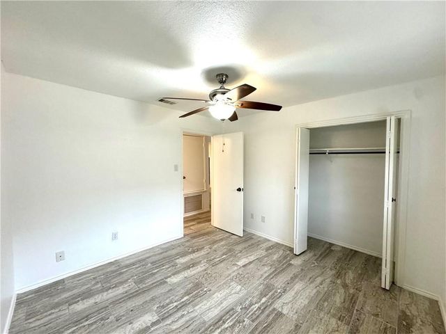 1314 Harbor Lights Dr, Corpus Christi, TX 78412