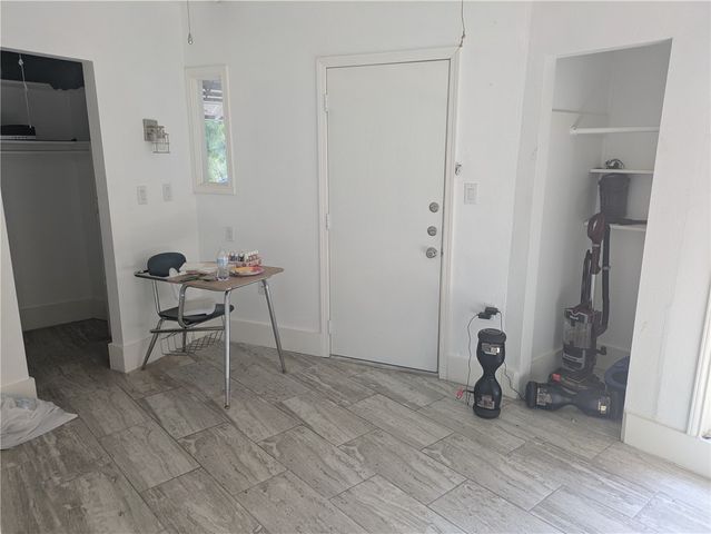 1314 Harbor Lights Dr, Corpus Christi, TX 78412